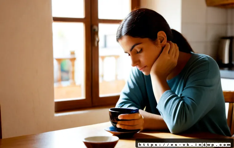 내면의 두려움과 불안 이해하기 - Photorealistic scene of a Spanish-speaking adult sitting quietly at a sunlit kitchen table in a mode...